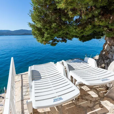 Vesna 3 Apartamento Komarna
